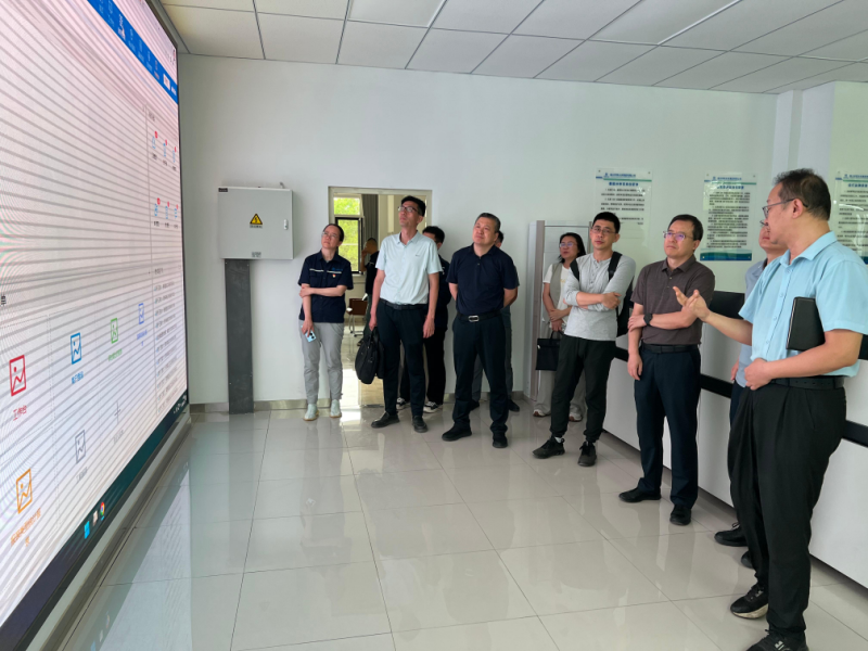 集团od在线【中国】有限公司副总经理王文刚在银川中铁水务调研指导企业提质增效工作